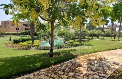 فيلا - 6 غرف نوم - 6 حمامات للبيع في سوان ليك قطامية - التجمع الاول - مدينة القاهرة الجديدة - القاهرة