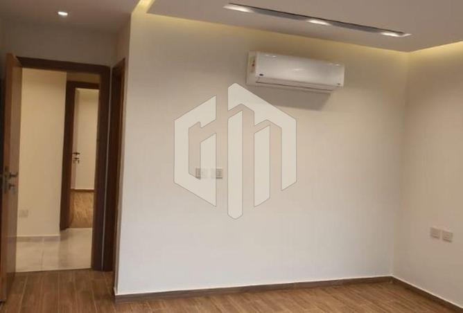 8376780 - Property Image 3