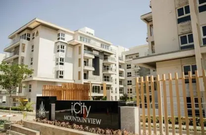 iVilla - 3 Bedrooms - 4 Bathrooms for sale in Mountain View iCity October - 6 October Compounds - 6 October City - Giza