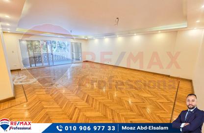 Apartment - 3 Bedrooms - 3 Bathrooms for sale in Ahmed Mohammed Al Adham St. - San Stefano - Hay Sharq - Alexandria