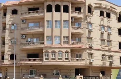 Apartment - 3 Bedrooms - 3 Bathrooms for sale in El Narges Buildings - Al Narges - New Cairo City - Cairo
