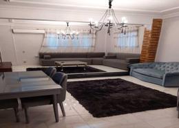 شقة - 3 غرف نوم - 2 حمامات for للايجار in حاره شاهين - الامام الشافعي - حي الخليفة - القاهرة