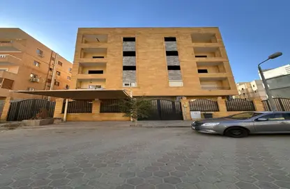 Apartment - 3 Bedrooms - 2 Bathrooms for sale in Al Ashrafiya - North Investors Area - New Cairo City - Cairo
