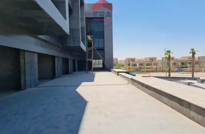 محل - استوديو - 3 حمامات للايجار في الشيخ زايد - الجيزة