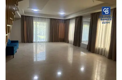 منزل مزدوج - 3 غرف نوم - 5 حمامات للايجار في جدار - كمبوندات 6 أكتوبر - مدينة 6 أكتوبر - الجيزة