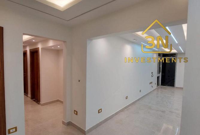 8388600 - Property Image 2