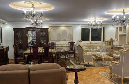 Apartment - 4 Bedrooms - 2 Bathrooms for sale in Mohammed Saleh Abou Youssef St. - Saba Basha - Hay Sharq - Alexandria