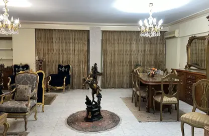 Apartment - 4 Bedrooms - 3 Bathrooms for sale in Abbas Al Akkad St. - 1st Zone - Nasr City - Cairo