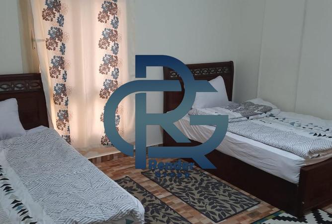 8229648 - Property Image 3