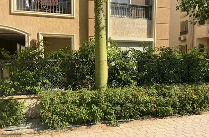 Apartment - 2 Bedrooms - 2 Bathrooms for sale in Stone Residence - 5th Settlement Compounds - The 5th Settlement - New Cairo City - Cairo