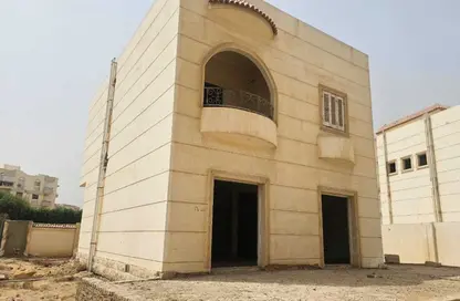 فيلا - 4 غرف نوم - 4 حمامات للبيع في جرين لاند - الحي الثالث غرب - مدينة الشروق - القاهرة