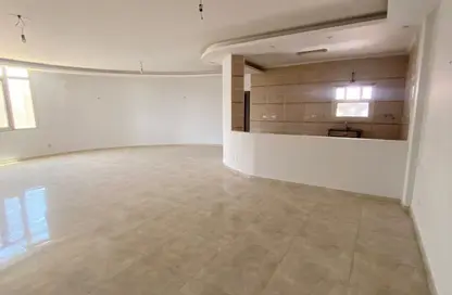 شقة - 3 غرف نوم - 3 حمامات للايجار في اللوتس الشمالي - حى اللوتس - مدينة القاهرة الجديدة - القاهرة