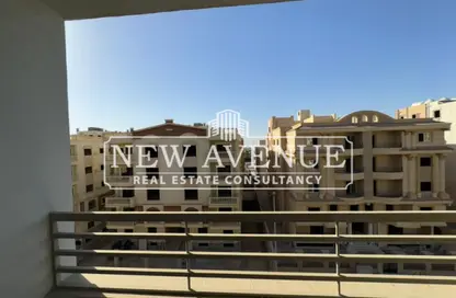 Apartment - 4 Bedrooms - 3 Bathrooms for sale in South Lotus - El Lotus - New Cairo City - Cairo