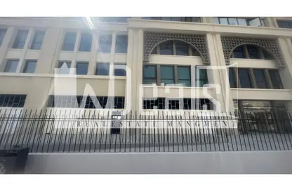 محل تجاري - استوديو - 1 حمام للايجار في ميفيدا - كمبوندات التجمع الخامس - التجمع الخامس - مدينة القاهرة الجديدة - القاهرة