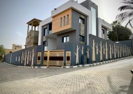 Villa - 5 bedrooms - 4 bathrooms for للايجار in Sheikh Zayed City - Giza