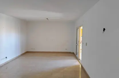 Apartment - 2 Bedrooms - 1 Bathroom for sale in Madinaty - Cairo