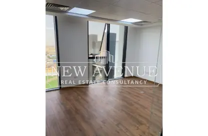 Office Space - Studio - 1 Bathroom for rent in Hyde Park - 5th Settlement Compounds - The 5th Settlement - New Cairo City - Cairo
