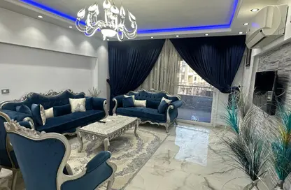 Apartment - 3 Bedrooms - 3 Bathrooms for sale in Thirteenth Sector - Zahraa El Maadi - Hay El Maadi - Cairo