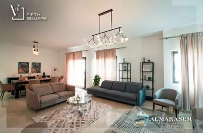 Apartment - 3 Bedrooms - 3 Bathrooms for sale in Villa Square - Fifth Square - The 5th Settlement - New Cairo City - Cairo