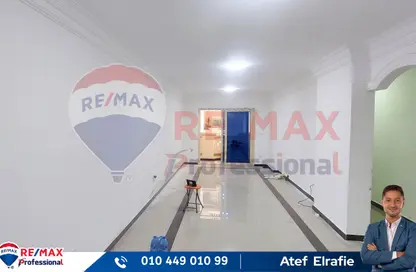 Apartment - 2 Bedrooms - 2 Bathrooms for rent in Al Shaheed Galal El Desouky St. - Waboor Elmayah - Hay Wasat - Alexandria