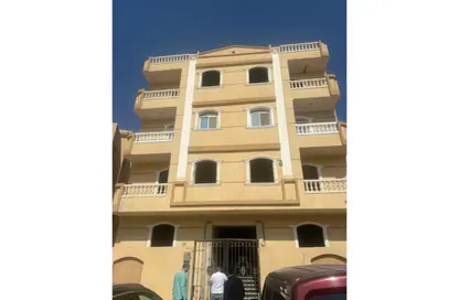 Apartment - 3 Bedrooms - 3 Bathrooms for sale in El Motamayez District - Badr City - Cairo