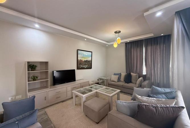 8281132 - Property Image 2