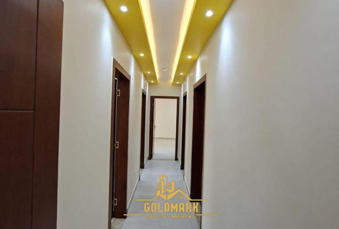 8220514 - Property Image 3