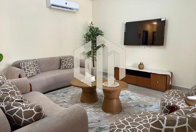 8027925 - Property Image 2