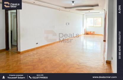 Apartment - 2 Bedrooms - 1 Bathroom for sale in Green Plaza St. - Smouha - Hay Sharq - Alexandria