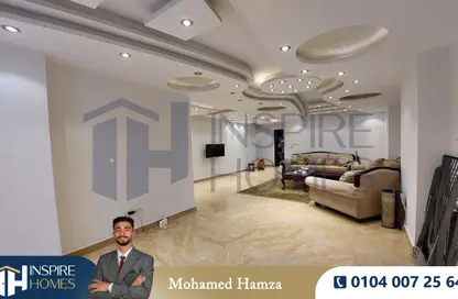 شقة - 3 غرف نوم - 2 حمامات للبيع في شارع الفريد ليان - رشدي - حي شرق - الاسكندرية