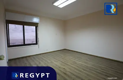 مساحات مكتبية - استوديو - 2 حمامات للايجار في شارع 257 - المعادي - حي المعادي - القاهرة