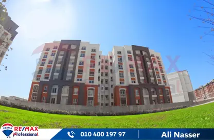 Apartment - 3 Bedrooms - 3 Bathrooms for sale in Alex West - Alexandria Compounds - Alexandria