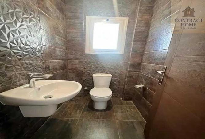 8211754 - Property Image 2