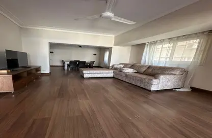 Apartment - 3 Bedrooms - 3 Bathrooms for rent in Mohamed Mazhar St. - Zamalek - Cairo