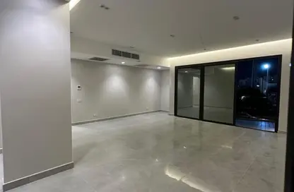Apartment - 3 Bedrooms - 3 Bathrooms for sale in Six West - Beverly Hills - Sheikh Zayed Compounds - Sheikh Zayed City - Giza