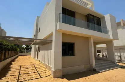 Townhouse - 3 Bedrooms - 4 Bathrooms for sale in Moon Residences - Fifth Square - The 5th Settlement - New Cairo City - Cairo