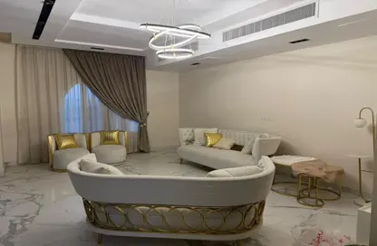 Townhouse - 3 Bedrooms - 5 Bathrooms for rent in Garden Residence - Hyde Park - New Cairo City - Cairo