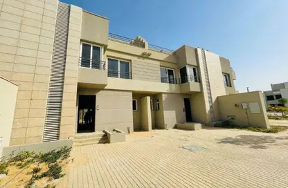 Villa - 4 Bedrooms - 4 Bathrooms for sale in The Crown - Cairo Alexandria Desert Road - 6 October City - Giza