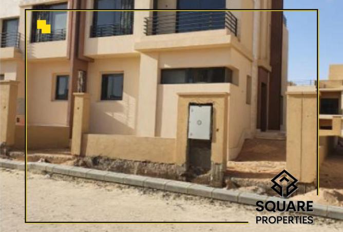 8054664 - Property Image 2