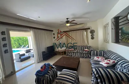 فيلا - 4 غرف نوم - 5 حمامات للبيع في هاسييندا باي - سيدي عبد الرحمن - الساحل الشمالي فيلا - 4 غرف نوم - 5 حمامات للبيع في هاسييندا باي - سيدي عبد الرحمن - الساحل الشمالي