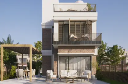 Villa - 4 Bedrooms - 5 Bathrooms for sale in Sodic East - 6th District - New Heliopolis - Cairo