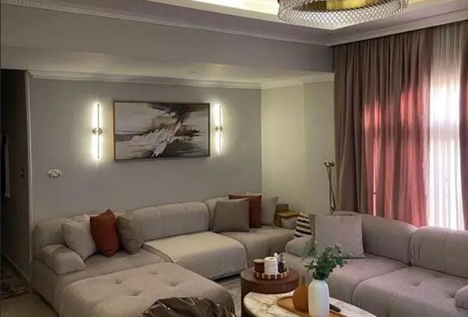 8185635 - Property Image 3