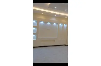 Apartment - 2 Bedrooms - 1 Bathroom for rent in El Mearag City - Zahraa El Maadi - Hay El Maadi - Cairo