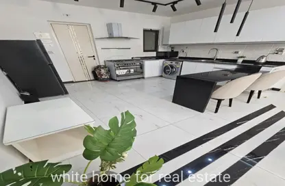 Apartment - 2 Bedrooms - 2 Bathrooms for rent in Lake View - 5th Settlement Compounds - The 5th Settlement - New Cairo City - Cairo