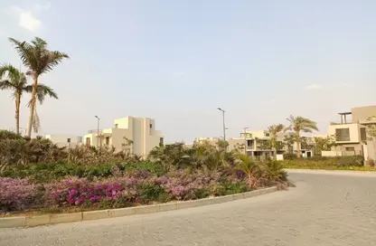 تاون هاوس - 3 غرف نوم - 3 حمامات للبيع في سوديك ايست - الحي السادس - هليوبوليس الجديدة - القاهرة