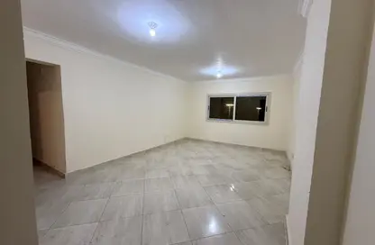 شقة - 3 غرف نوم - 2 حمامات للبيع في حى القرنفل - التجمع الخامس - مدينة القاهرة الجديدة - القاهرة