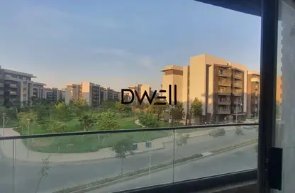 Apartment - 2 Bedrooms - 2 Bathrooms for sale in Madinaty - Cairo