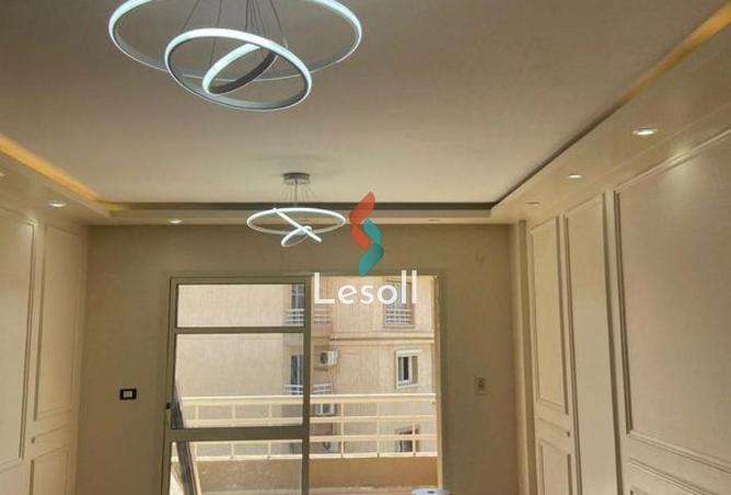 8273990 - صورة العقار 2