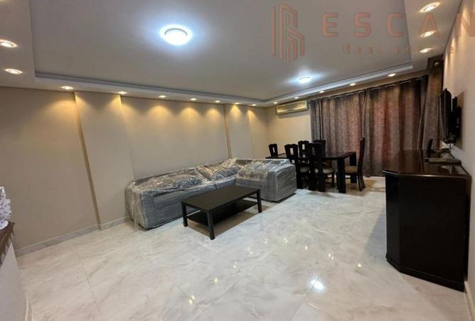 8483902 - Property Image 2