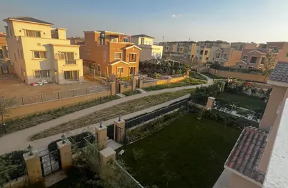 Villa - 4 Bedrooms - 4 Bathrooms for sale in Mivida - 5th Settlement Compounds - The 5th Settlement - New Cairo City - Cairo